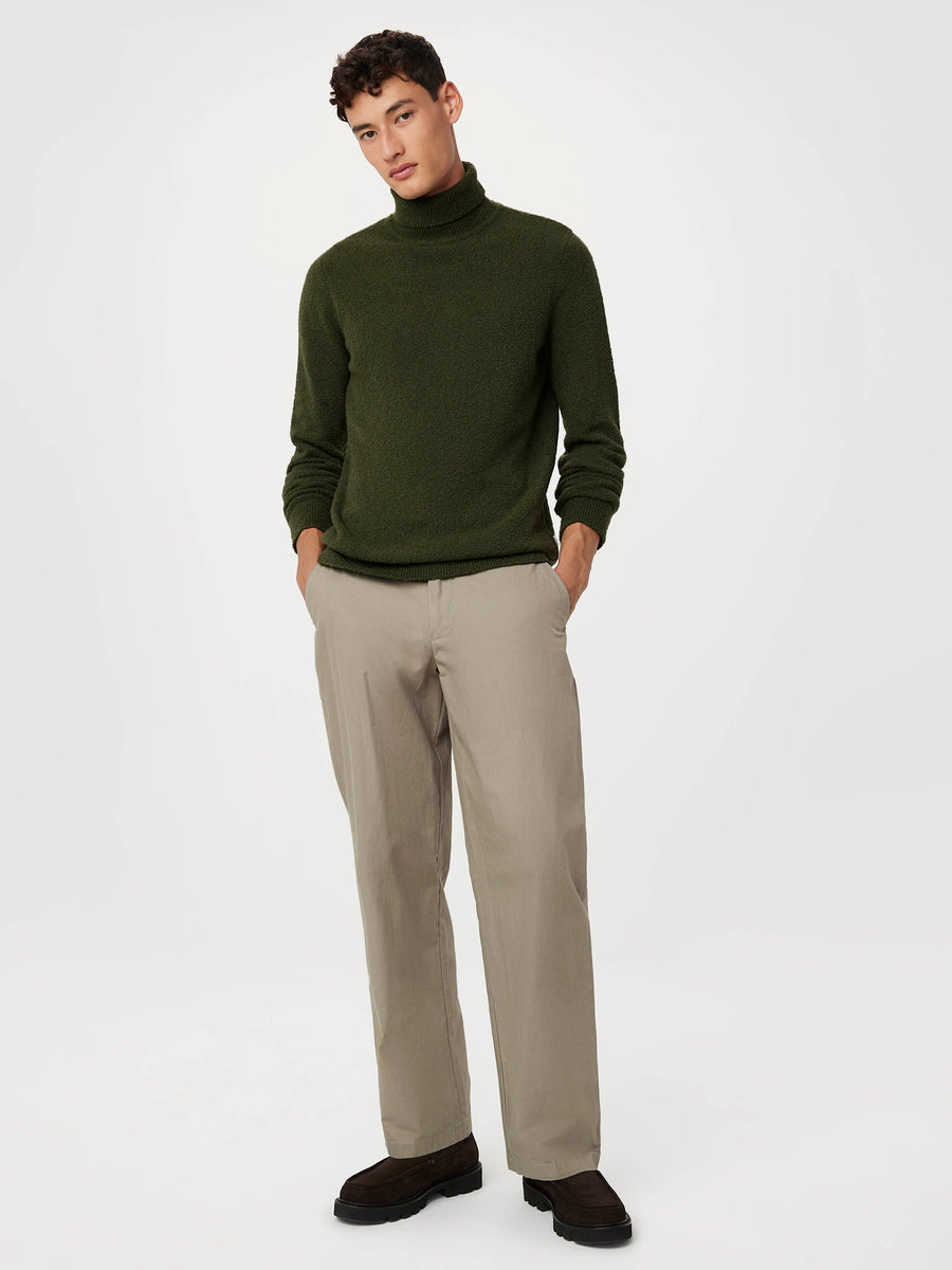 The Seawool® Boucle Turtleneck in Dark Green – Frank And Oak Canada