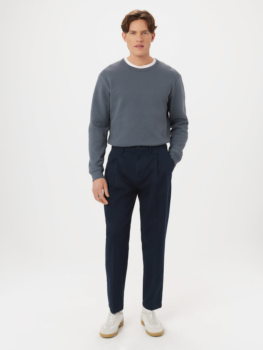 The Jamie Pleated Chino Pant in Deep Blue – Frank And Oak Canada