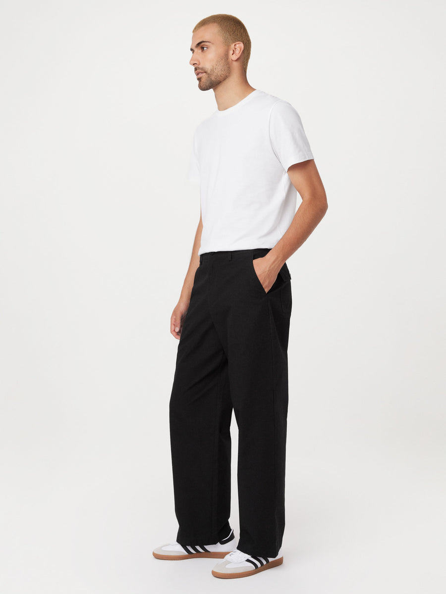 oaks back tuck snap button pants ブラック 受注制【oaks】back tuck snap button pants (2color) | OUR