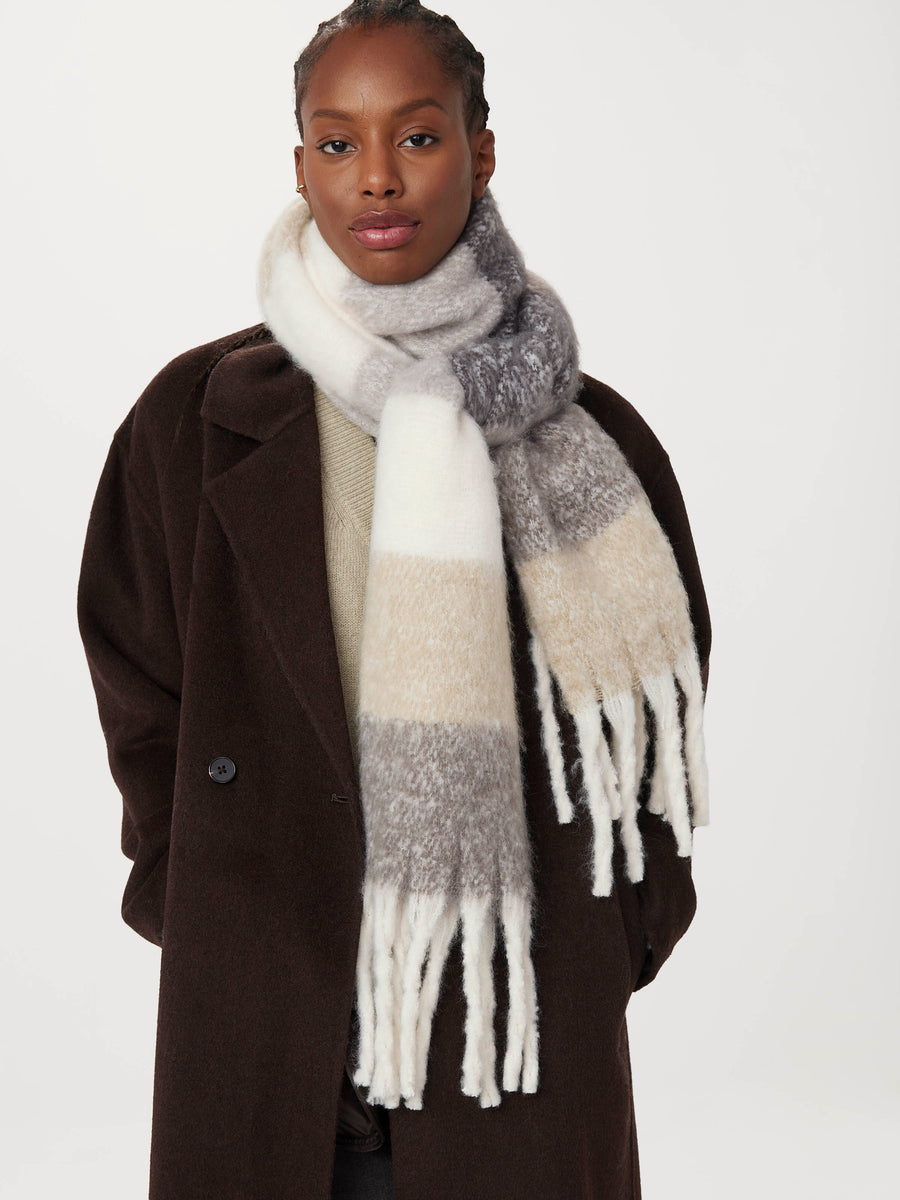 小物 PANEL PATTERN WOOL SCARF Zig zag wool scarf with fringes Multicoloured | Missoni