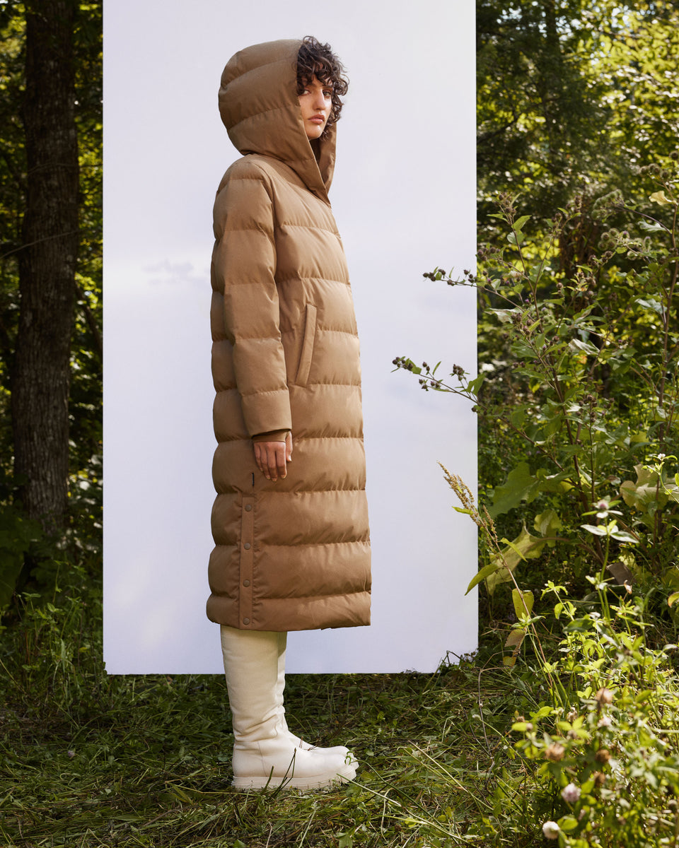 The Highland Long Puffer Coat in Amber Brown – Frank And Oak Canada