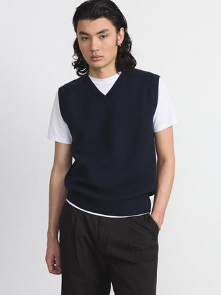 The V Neck Sweater Vest in Deep Blue