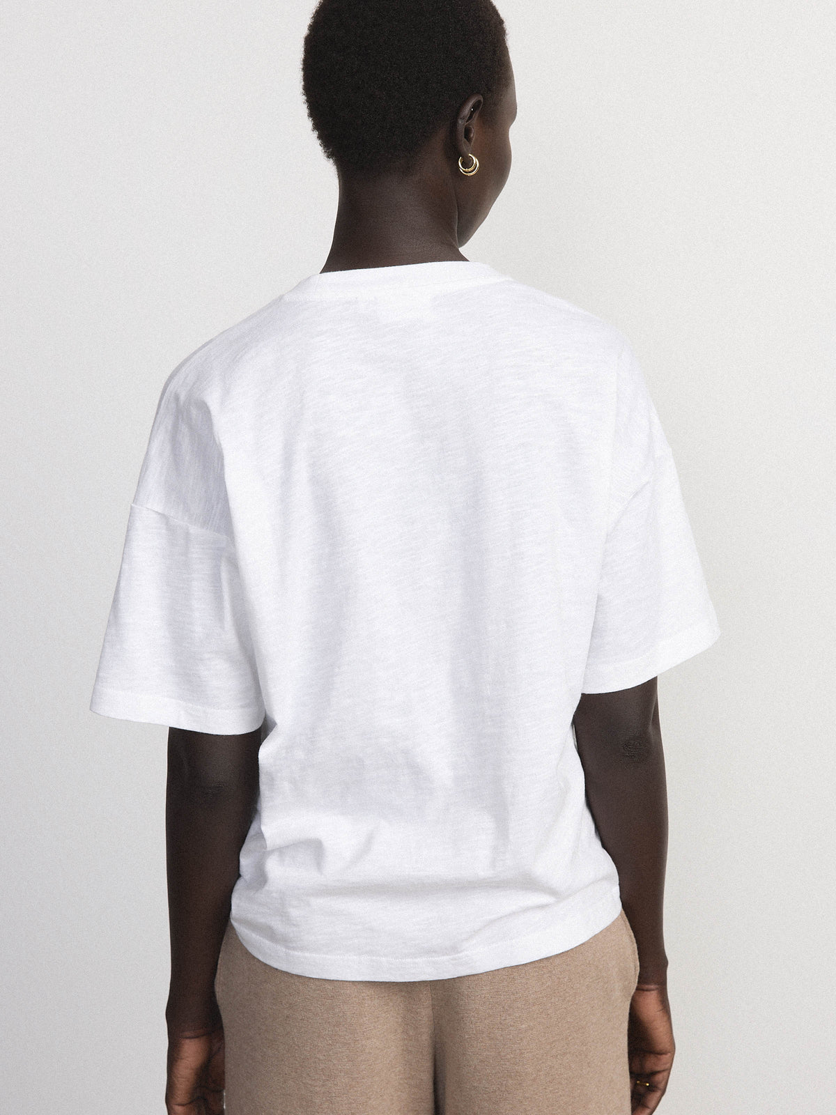 The Drop Shoulder Loose T-Shirt in White