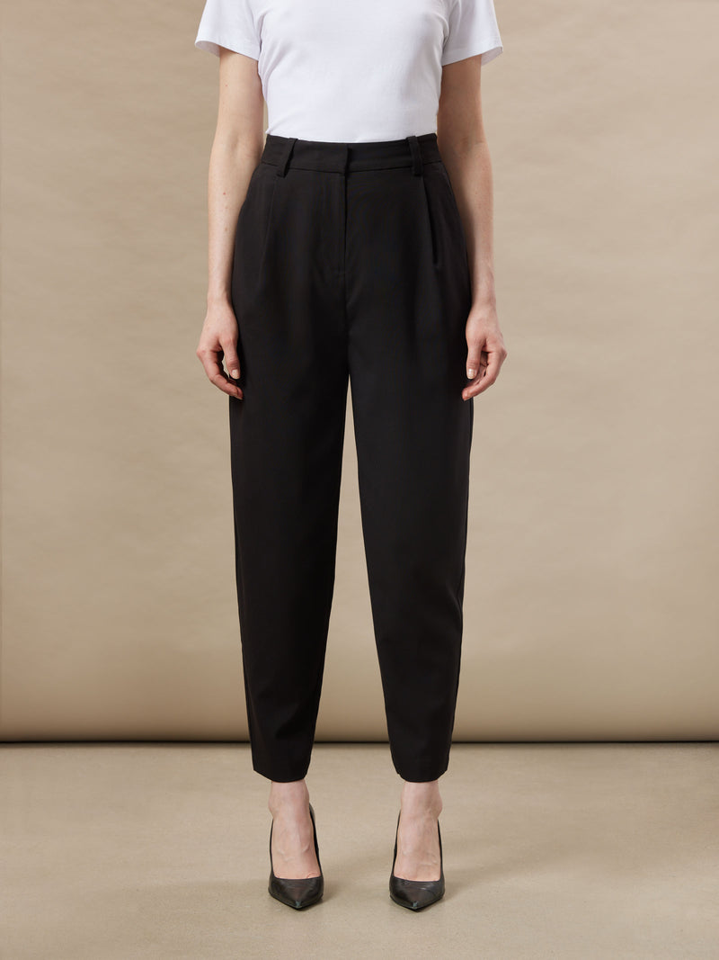 The Amelia Balloon Pant in Black – Frank And Oak Canada