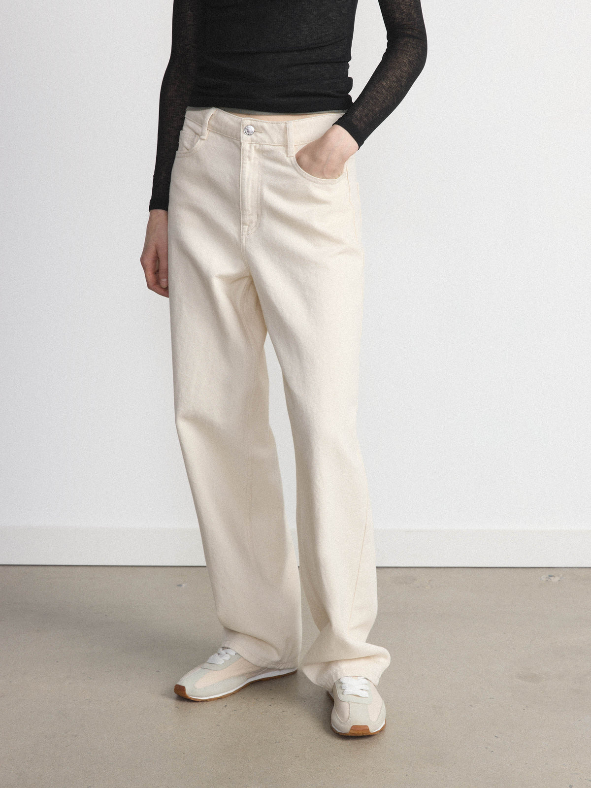 The Ellie Undyed Baggy Jean in Natural White