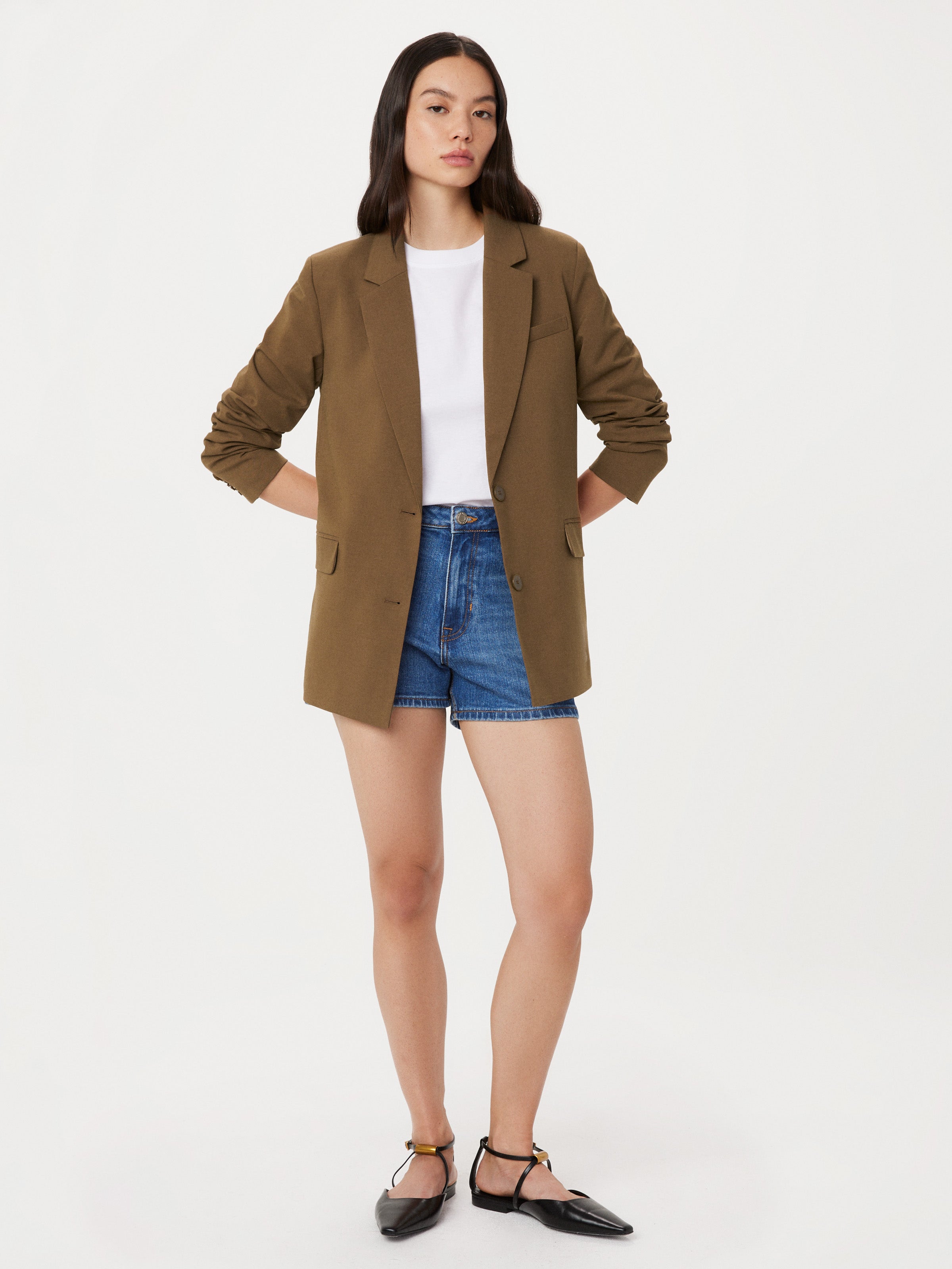 The Relaxed Single Breasted Blazer in Sepia