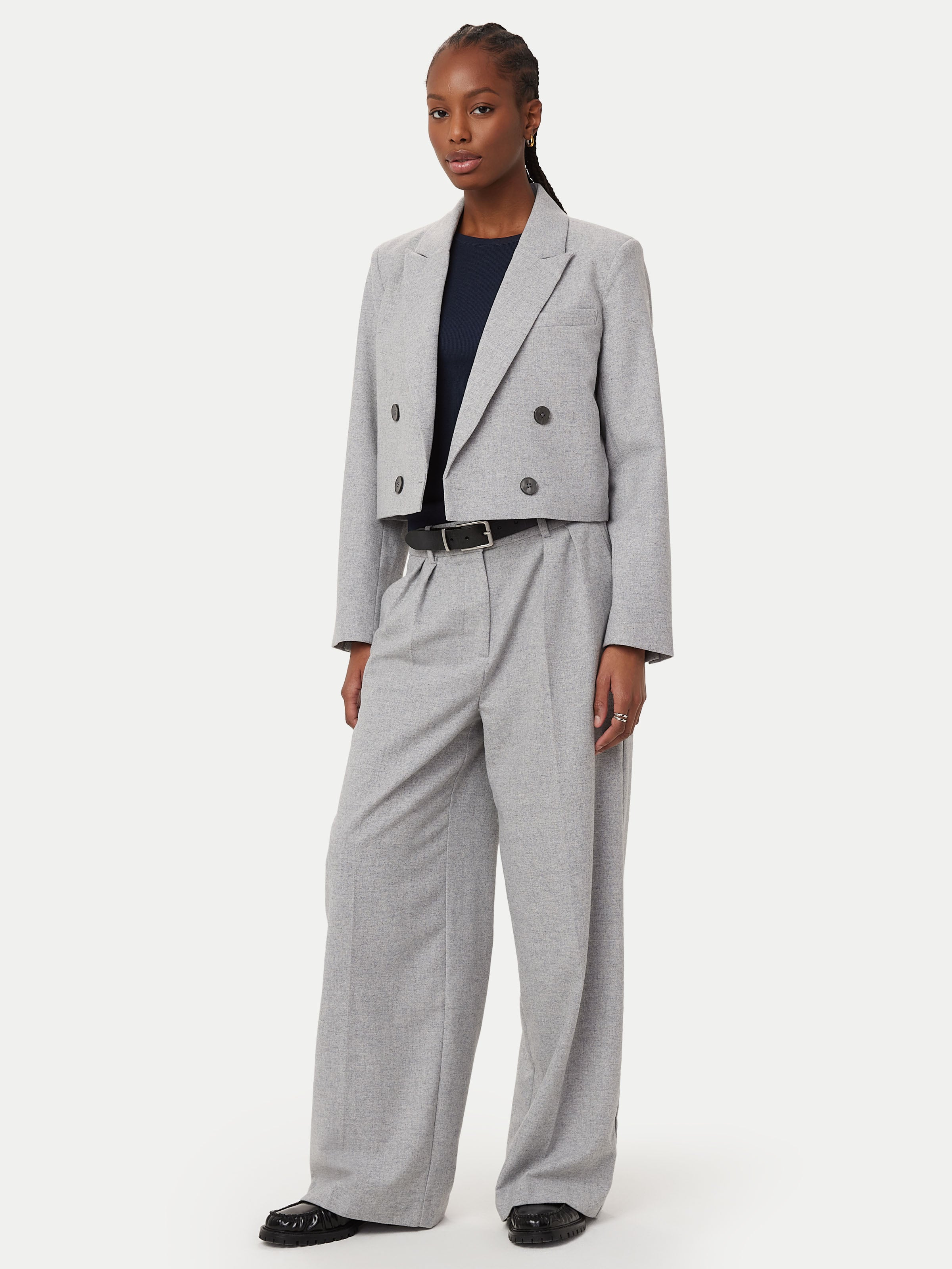 The Cropped Double Breasted Blazer in Light Grey – Frank And