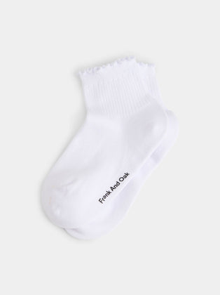 The Ruffle Trim Socks in White